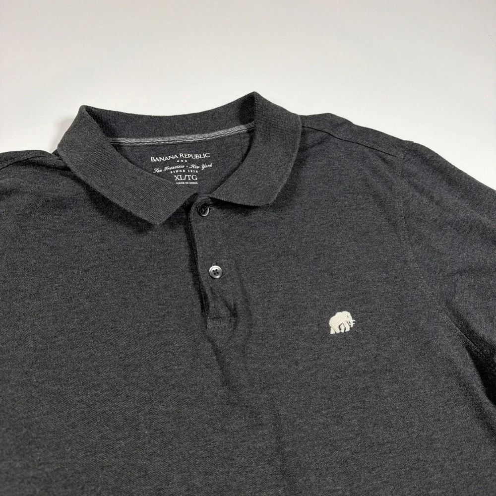 Banana Republic Mens Pique Polo Shirt Gray Elephant Logo Size XL